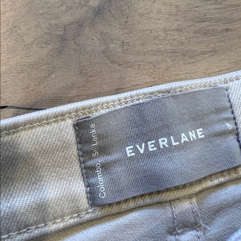 Everlane Beige straight leg crop tall, size 8 - Picture 3 of 4